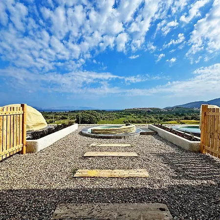 Oda ve Kahvaltı Vineyard - Over 14 Years Old Only 4*